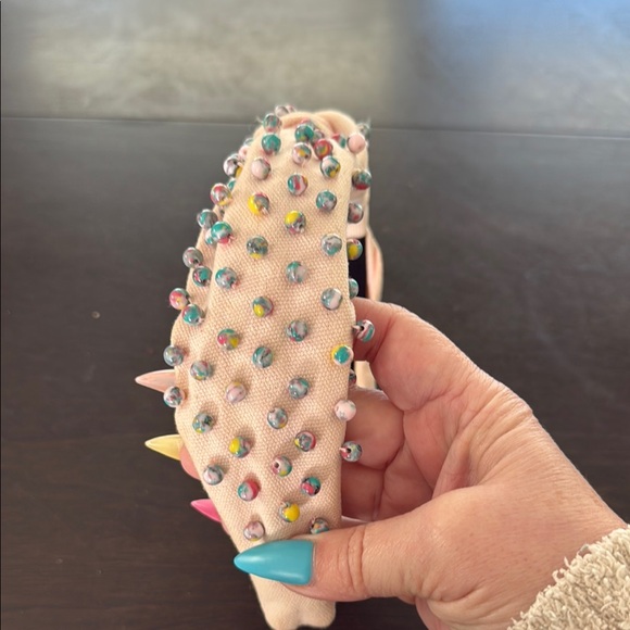 Lele Sadoughi Beaded Headband - very pale pink - Picture 3 of 5